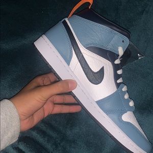 Air Jordan 1/ facetasm